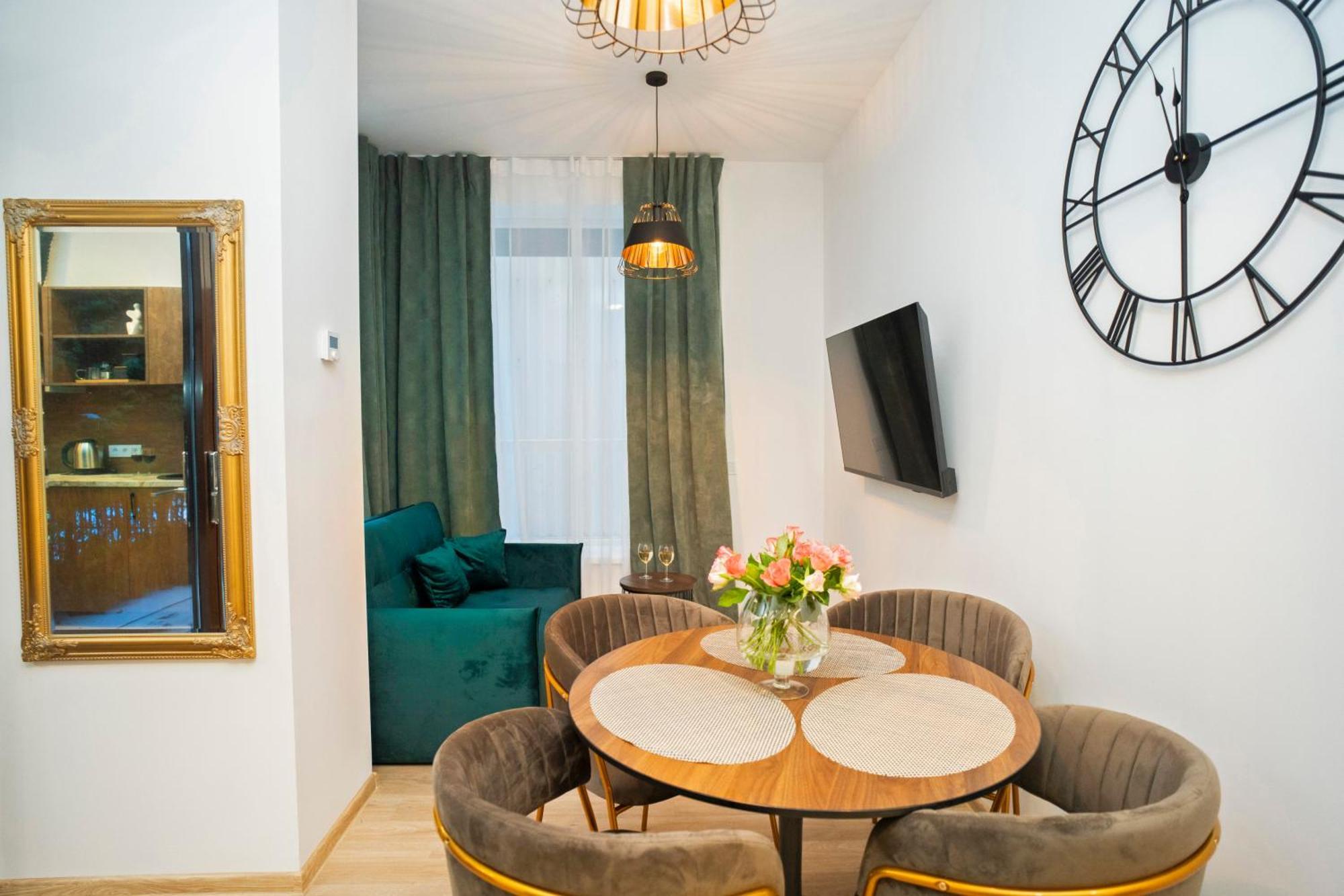Central Station Apartment No1 考纳斯 外观 照片